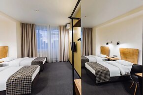 New Star Hotel