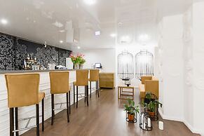 New Star Hotel