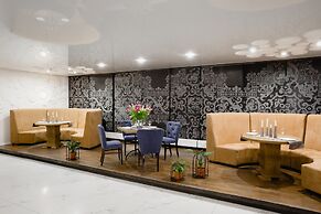 New Star Hotel