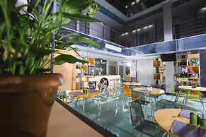 New Star Hotel