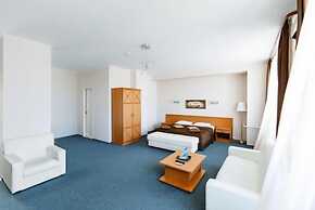 New Star Hotel
