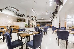 New Star Hotel