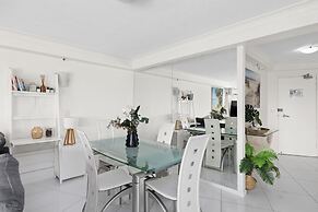 Gemini Court Holiday Apartments