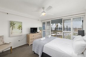 Gemini Court Holiday Apartments