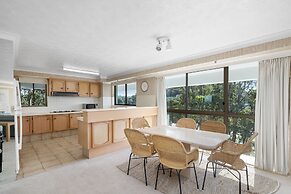 Gemini Court Holiday Apartments