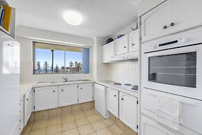 Gemini Court Holiday Apartments