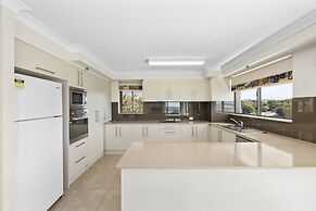 Gemini Court Holiday Apartments