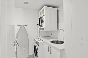 Gemini Court Holiday Apartments