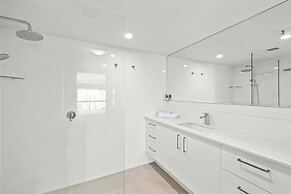 Gemini Court Holiday Apartments