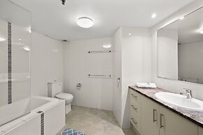 Gemini Court Holiday Apartments