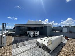 Gemini Court Holiday Apartments