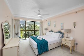 Gemini Court Holiday Apartments