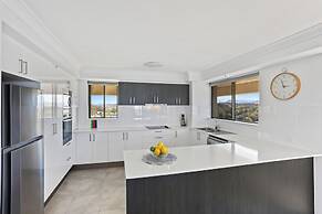 Gemini Court Holiday Apartments