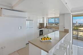 Gemini Court Holiday Apartments