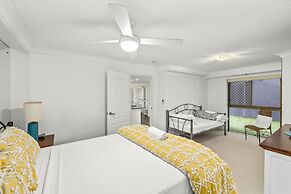 Gemini Court Holiday Apartments