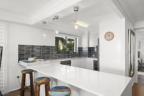 Gemini Court Holiday Apartments