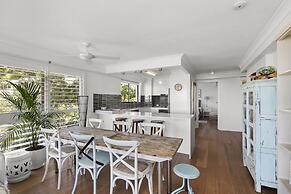 Gemini Court Holiday Apartments