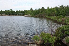 Carolyn Beach Inn & Restaurant