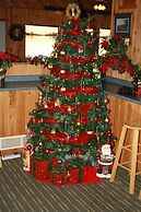 Carolyn Beach Inn & Restaurant