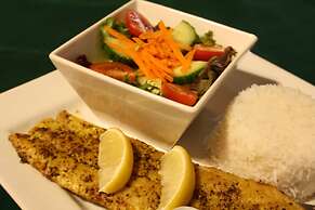 Carolyn Beach Inn & Restaurant