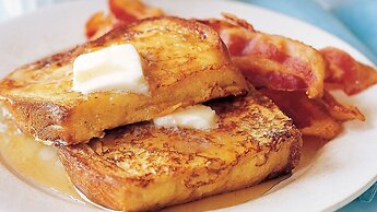 Carolyn Beach Inn & Restaurant