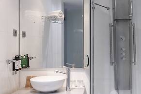 Petit Palace Plaza España