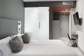 Petit Palace Plaza España