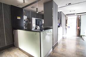 Petit Palace Plaza España