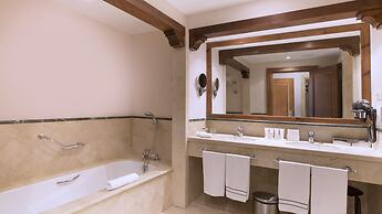 The Level at Melia Villaitana