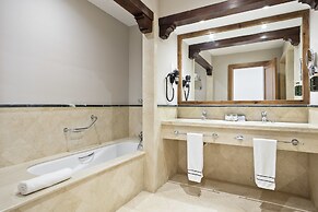 The Level at Melia Villaitana