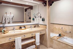 The Level at Melia Villaitana