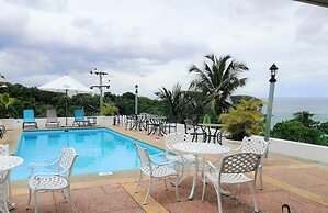 Le Relax Hotel and Restaurant