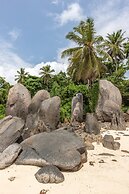 Le Relax Hotel and Restaurant