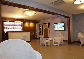 Le Relax Hotel and Restaurant