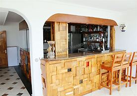 Le Relax Hotel and Restaurant