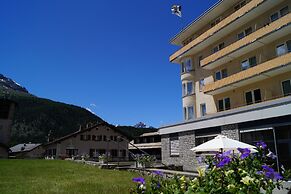 Schweizerhof Pontresina