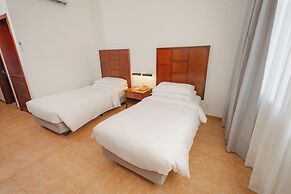 Hulhule Island Hotel