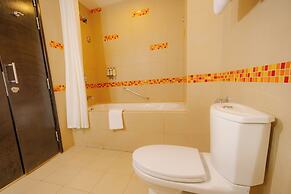 Hulhule Island Hotel