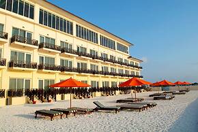 Hulhule Island Hotel