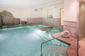 Hotel Raito Wellness & SPA