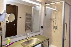 HOTEL SELENE POMEZIA