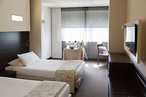 HOTEL SELENE POMEZIA