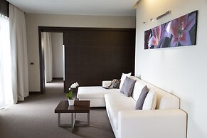 HOTEL SELENE POMEZIA