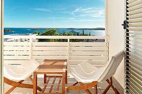 Amfora Hvar Grand Beach Resort