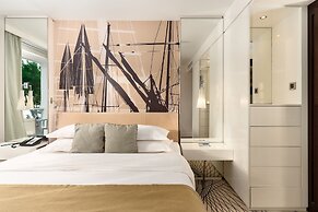 Amfora Hvar Grand Beach Resort