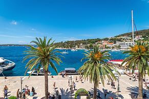 Riva Marina Hvar Hotel