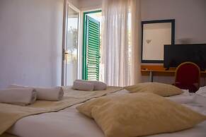 Hotel Sirena Hvar