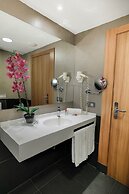 Flash Hotel – Adults recommended