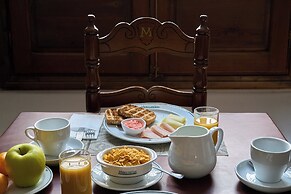 Hotel María de Molina