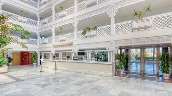 Playavera Hotel - Naturist Friendly